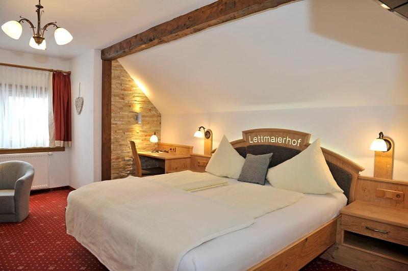 Lettmaierhof Hotel Хаус им Енщал Екстериор снимка