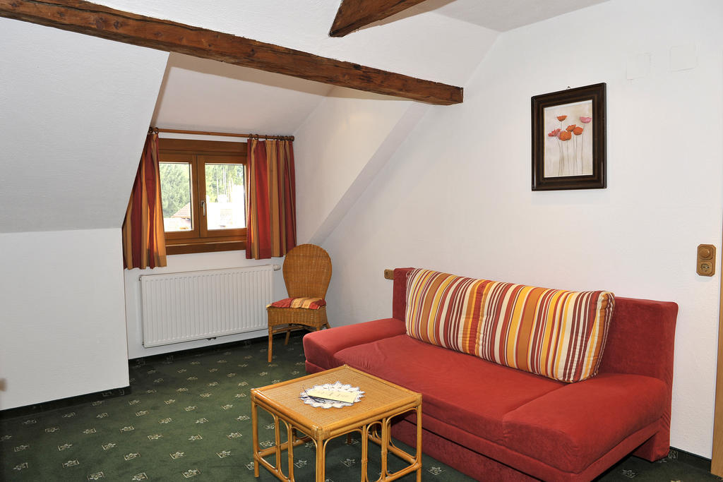 Lettmaierhof Hotel Хаус им Енщал Стая снимка